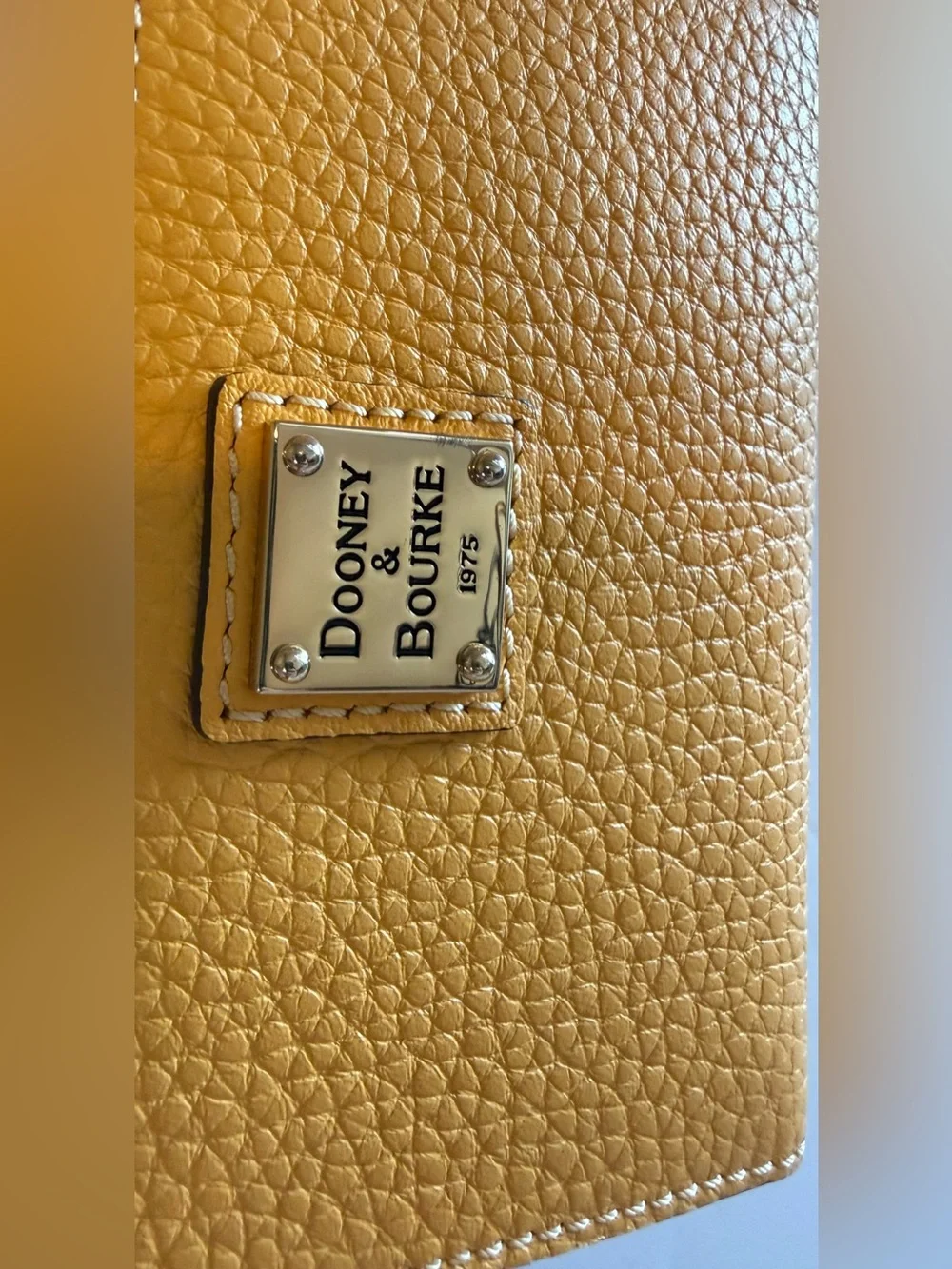 Dooney & Bourke Pebble Grain Zip Credit Card Wallet 12 in Dandelion Yellow NWOT